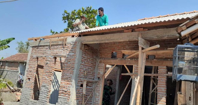 Dibangun Tentara, Rumah Mbah Rakimin Kokoh dan 