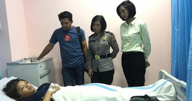 Suci Nur Istiqomah (19) tega membungkam mulut bayi yang baru dilahirkannya di toilet instalasi rawat darurat (IRD) Rumah Sakit Umum Daerah (RSUD) Balikpapan, Kalimantan Timur, Rabu (24/7). Foto : Kaltim Post