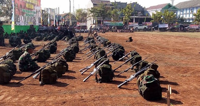 Senjata Anggota TNI.