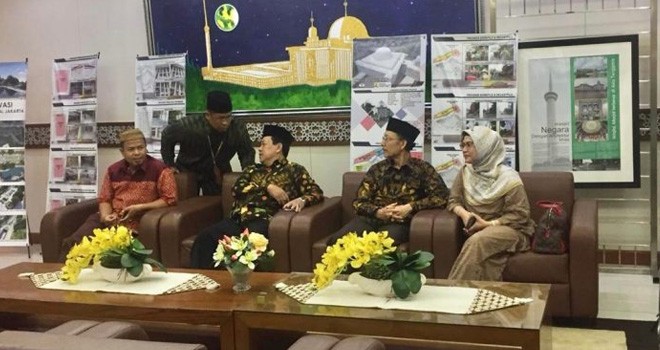 Acara checking terakhir persiapan sholat Idul Adha 1440 H di mesjid Istiqlal.