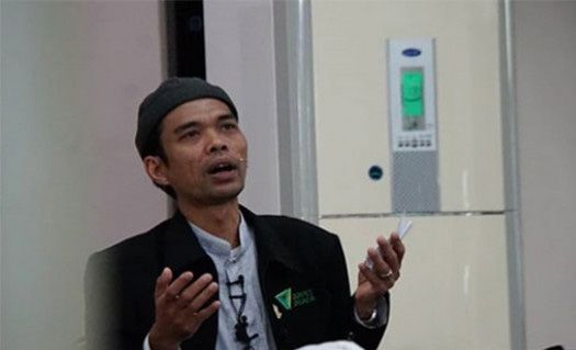 Ustadz Abdul Somad saat peringatan Idul adha 1440 H di KBRI Bandar Seri Bengawan Brunei Darussalam. 