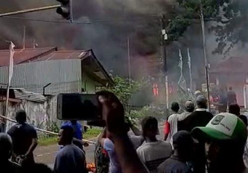 Kerusuhan di Manokwari.