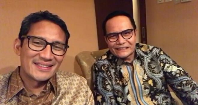Sandiaga Uno berbincang dengan Ir. H. Havizal Rahman, Direksi PT. Askrida jakarta yang juga tokoh Kerinci.