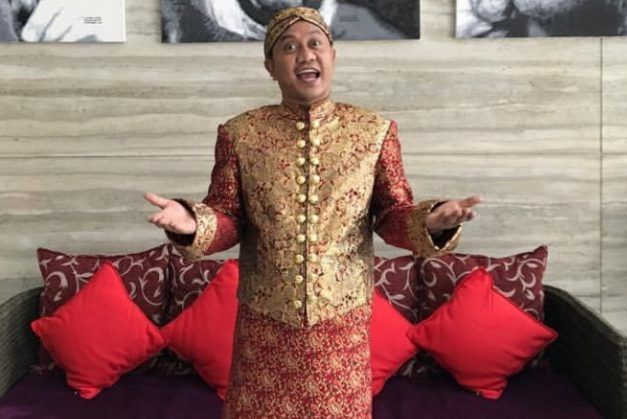 Pelawak dan Bintang Iklan, Totos Rasiti yang lebih akrab dikenal dengan sebutan 'Om Jin' (Instagram)
