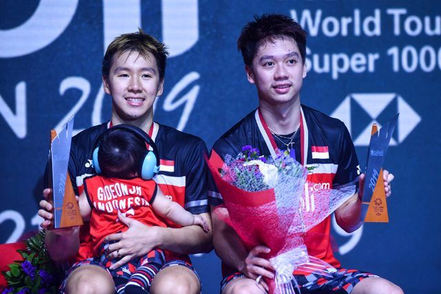 Kevin Sanjaya (kanan) merupakan salah seorang atlet binaan PB Djarum yang berulangkali mengharumkan nama bangsa dari cabang olahraga bulu tangkis. 