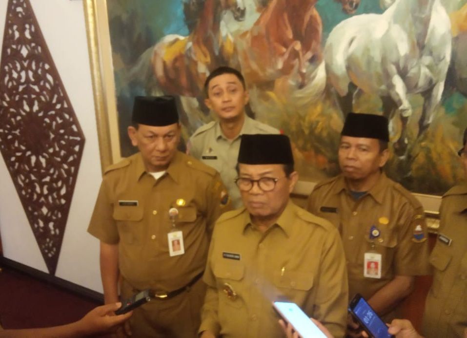 Gubernur Jambi Fachrori Umar.