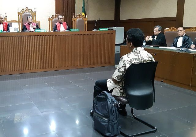 Sidang pembacaan dakwaan Mantan Ketua Umum Partai Persatuan Pembangunan (PPP) Muchammad Romahurmuziy (Rommy), Rabu (11/9). (Muhamad Ridwan/JawaPos.com)