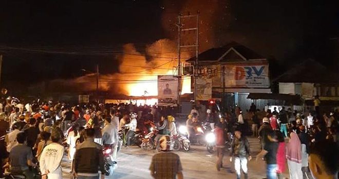 Kebakaran hebat kembali terjadi di wilayah Kota Sungai Penuh, pada Minggu (22/09).