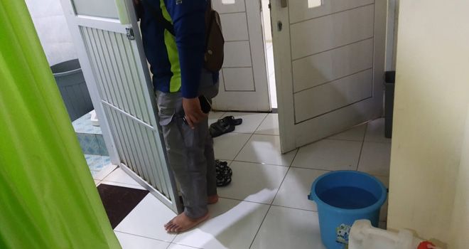 Ruang Kelas I RSD Kol Abundjani Bangko kekeringan air.