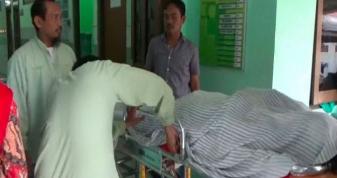 Jenazah menantu yang dibunuh mertua.