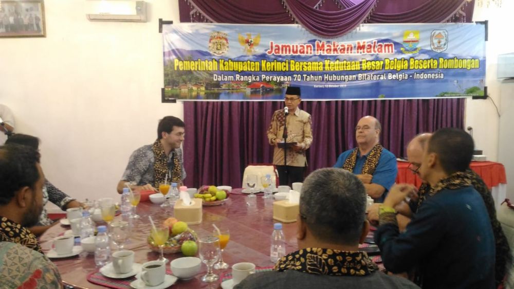 Kedutaan Besar Belgia melakukan kunjungan langsung ke Kabupaten Kerinci, Provinsi Jambi.