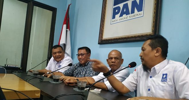 Pengurus DPW PAN Provinsi Jambi, Yos Adrino.