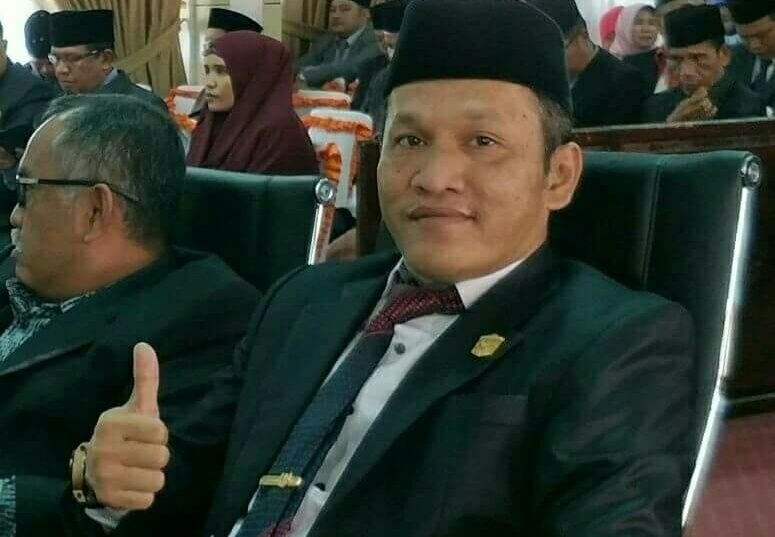 Ketua Penjaringan bakal calon Wali Kota dan wakil Wali Kota Sungai Penuh partai Golkar, Desrianto.