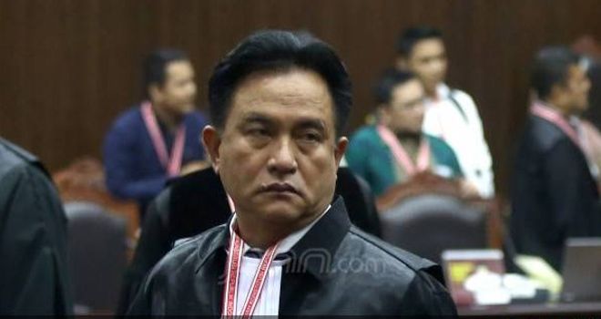 Yusril Ihza  Mahendra.