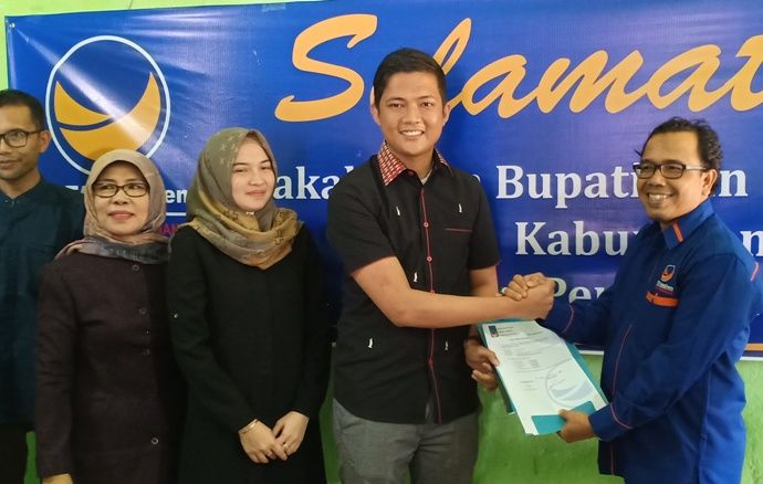 M Hafiz saat mendaftar di NasDem.