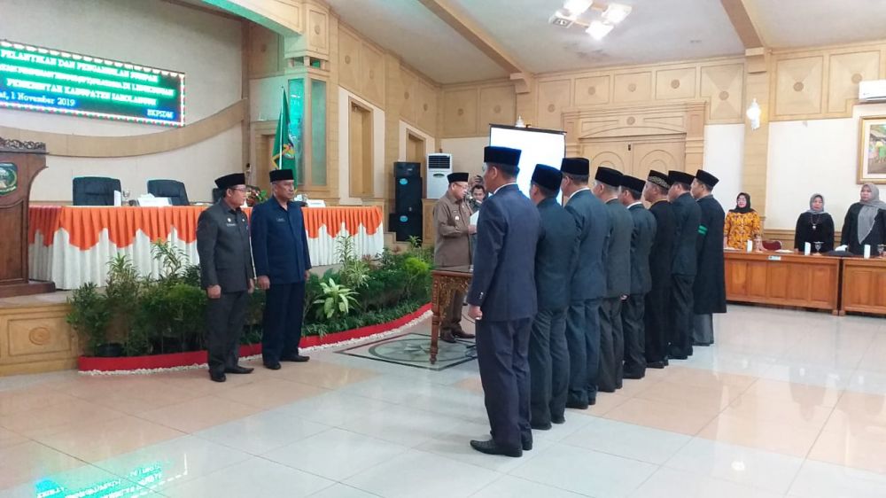 Bupati Cek Endra, saat memberi sambutan ketika pelantikan pejabat eselon II.
