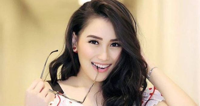 Ayu Ting Ting. 