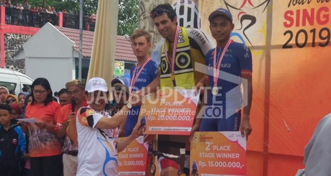 Mhd Ganjkhanlou Juara Etape VII Kerinci.