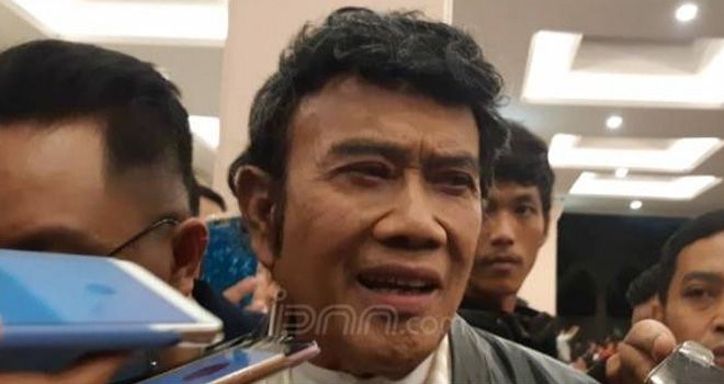 Raja dangdut Rhoma Irama.