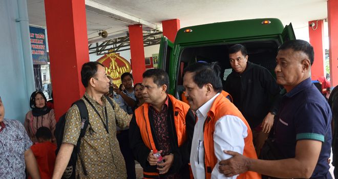 Mantan anggota dewan Provinsi Jambi yang tersangkut kasus suap ketok palu APBD tahun 2018. Pekan depan mereka akan menjalani sidang perdana.