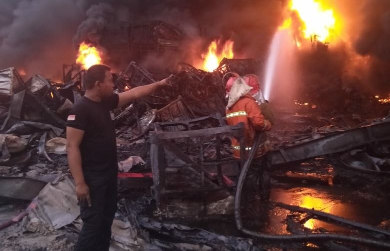 Kebakaran PT Aneka Bumi Pratama (ABP).