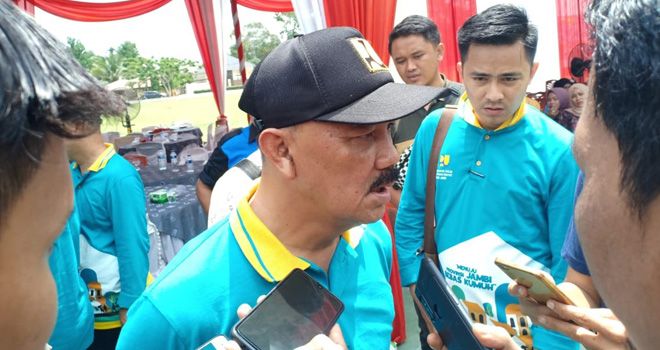 Kadis PUPR Provinsi Jambi, Ir. Fauzi, saat dikonfirmasi usai melaksanakan Hari Bakhti PU ke-74 di Sarolangun.

