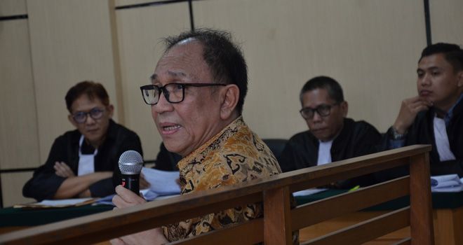 Terdakwa Kasus Suap Uang Ketok Palu RAPBD Provinsi Jambi 2018, Joe Fandy Yeosman alias Asiang akan dituntut pada Selasa (26/11) besok di Pengadilan Tipikor Jambi
