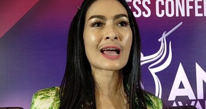 Iis Dahlia saat ditemui di kawasan Kebon Jeruk, Jakarta Barat, Senin (25/11).
