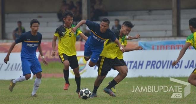 Laga Gubernur Cup 2019 di Stadion KONI.
