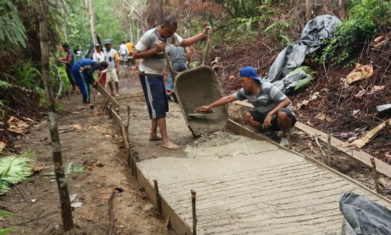 Kucuran Dana Desa Bantu Pembangunan Infrastuktur.
