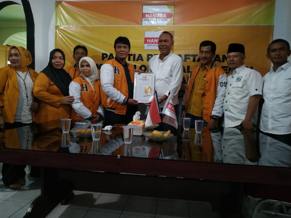 Utus Tim Pemenangan, Sy Fasha Ambil Formulir Hanura.