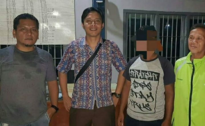 Kades Bukit Talang Mas saat Ditangkap Polisi.

