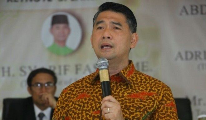 Walikota Jambi Sy Fasha.