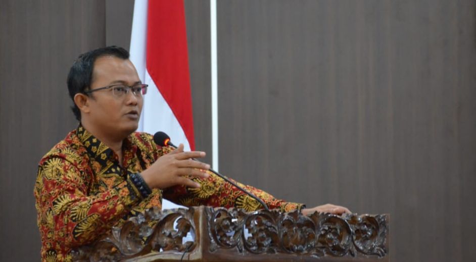 Pimpinan Bawaslu Provinsi Jambi Fahrul Rozi.