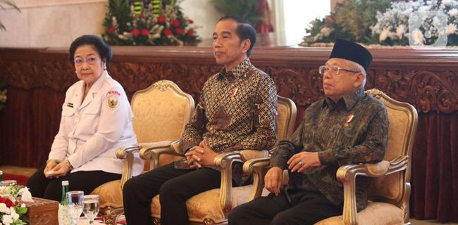 Ketua Dewan Pengarah Badan Pembinaan Ideologi Pancasila (BPIP) Megawati Soekarnoputri Bersama Presiden dan Wakil Presiden.