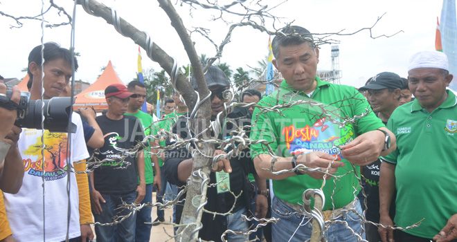 Walikota Jambi Sy Fasha saat membuka gelaran event tersebut Sabtu (28/12).