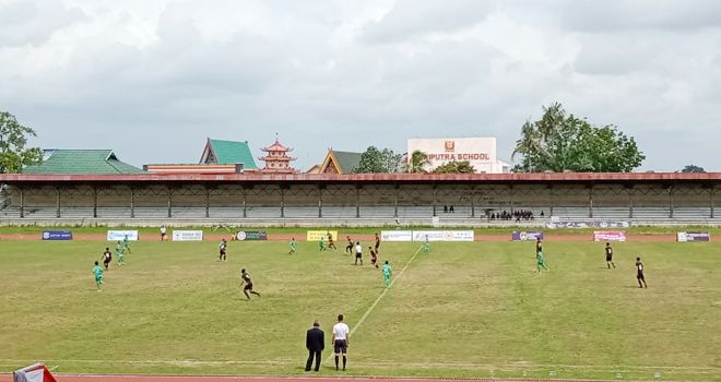 Pertandingan Gubernur Cup 2020 sore ini (10/1) di stadion Tri Lomba Juang KONI Jambi, mempertemukan PS Tebo kontra PS Kerinci.

