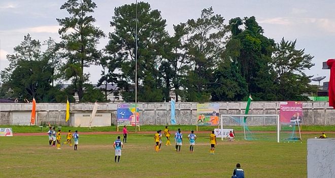 Gol Sepakan Penalti Hari Nuryulianto Buat Merangin Ungguli Tanjabtim.