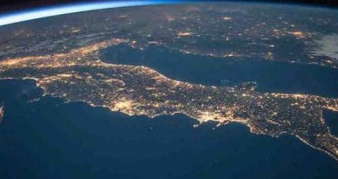 Ilustrasi, Bumi Kedua.