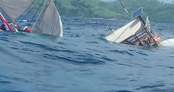Kapal Phinisi yang ditumpangi wartawan istana di Labuan Bajo.
