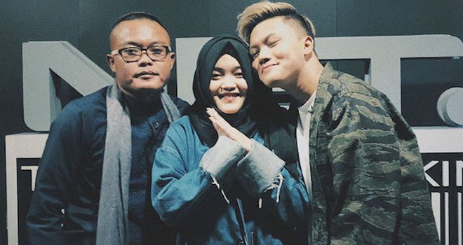 Rizky Febian bersama ayah. Sule dan adiknya.	