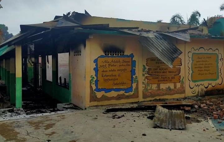 Api Membakar Beberapa Ruangan Vital SMA Negeri 8 Merangin.

