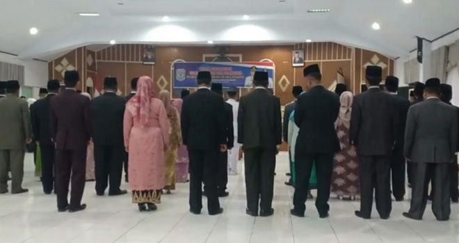 Puluhan Pejabat Eselon III dan IV Kerinci yang Dilantik Adirozal.