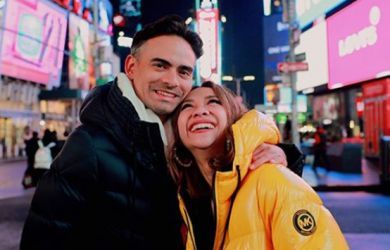 Ashraf Sinclair dan Bunga Citra Lestari.