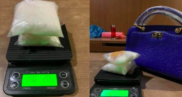 Barang impor ternyata isinya narkoba.