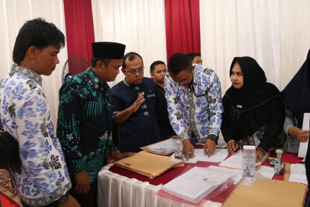 Komisioner KPU Provinsi Jambi, Sanusi Pantau Verifikasi Dukungan Romi-Robby.