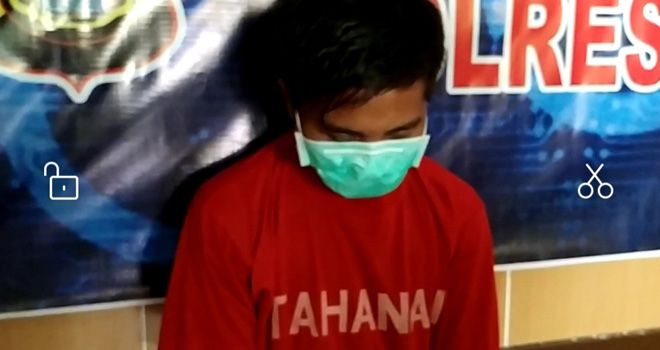 Salah satu pelaku pemerkosaan yang dibekuk Polres Sarolangun atas nama Bador.
