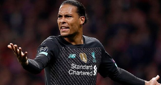 Bek Liverpool, Virgil van Dijk.