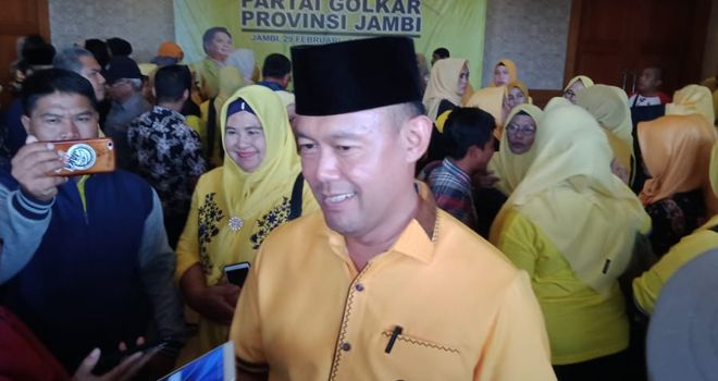 Bupati Tebo Sukandar.