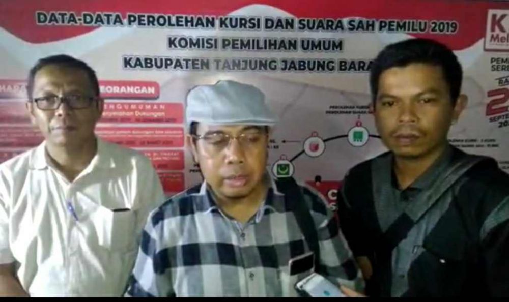 Komisioner KPU Provinsi Jambi, M. Sanusi.